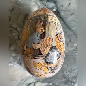Frederick Warne & Co. Collectible Peter Rabbit Vintage Egg Tin 1997